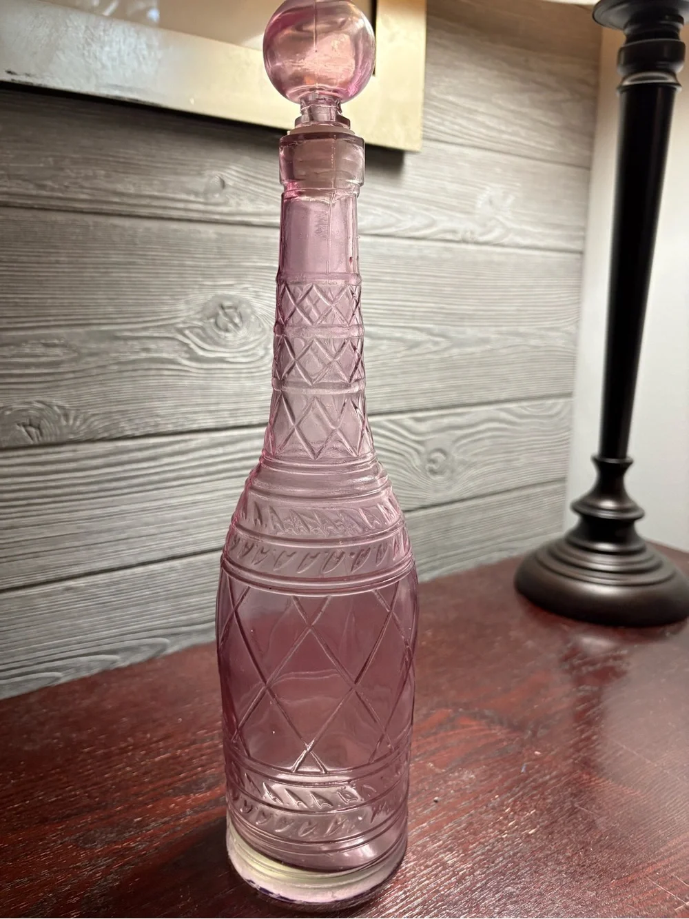 Vintage -style Pink Glass Decanter-diamond geometric pattern w/ glass stopper